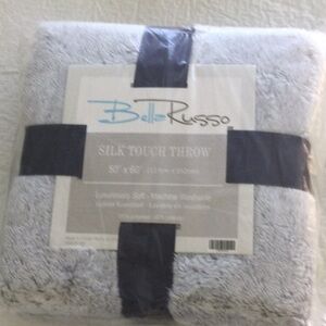 Bella Russo Silk Touch Throw Blanket - Gray